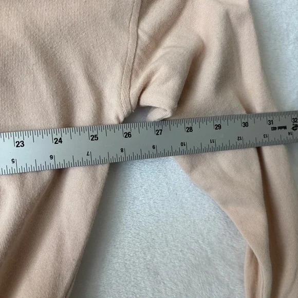 Vuori Women's Cream Sweatshirt - Picture 8 of 12